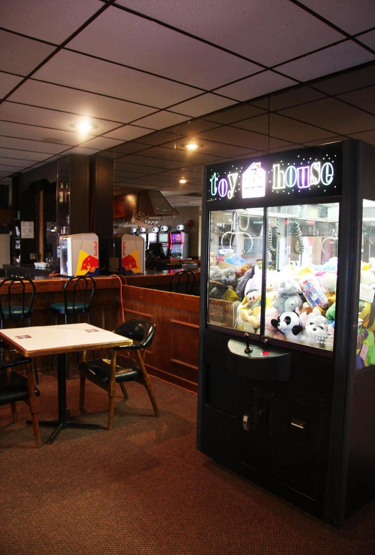 Springs Motor Inn Wainwright 外观 照片