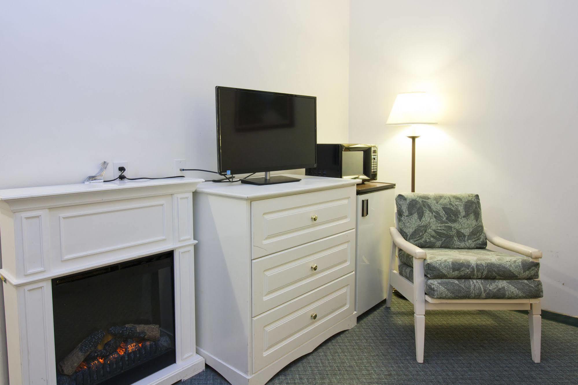 Springs Motor Inn Wainwright 外观 照片